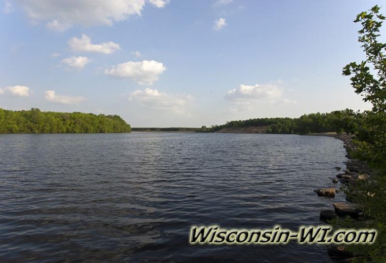 Wisconsin River Photo